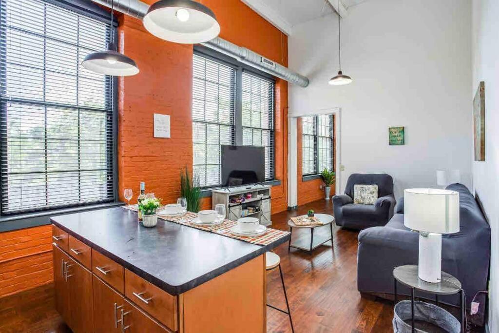 Apartamento Ny Style Centric Loft With King Bed By Park Av. Rochester Exterior foto